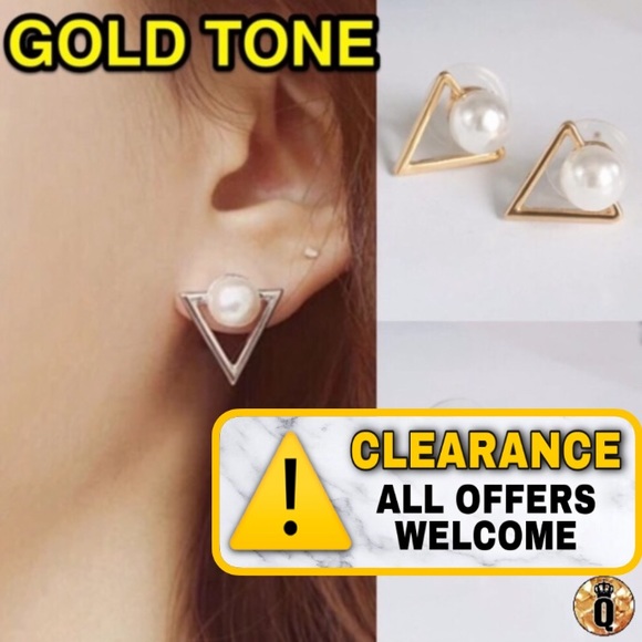 Jewelry - 🔴5/$20⚠️𝗖𝗟𝗘𝗔𝗥𝗔𝗡𝗖𝗘⚠️Pearl Earrings NEW